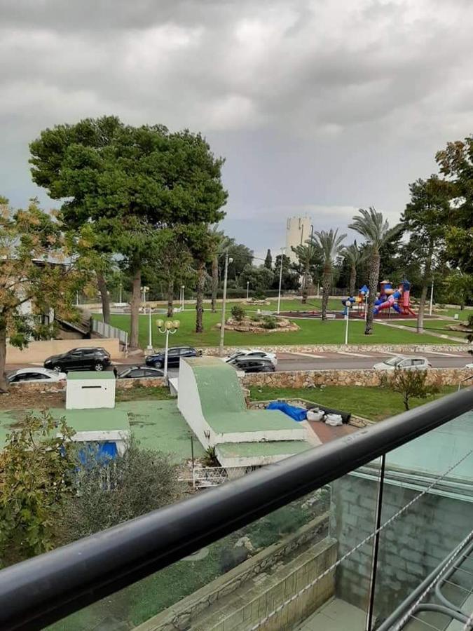 Family Apart Nahariya Exterior photo